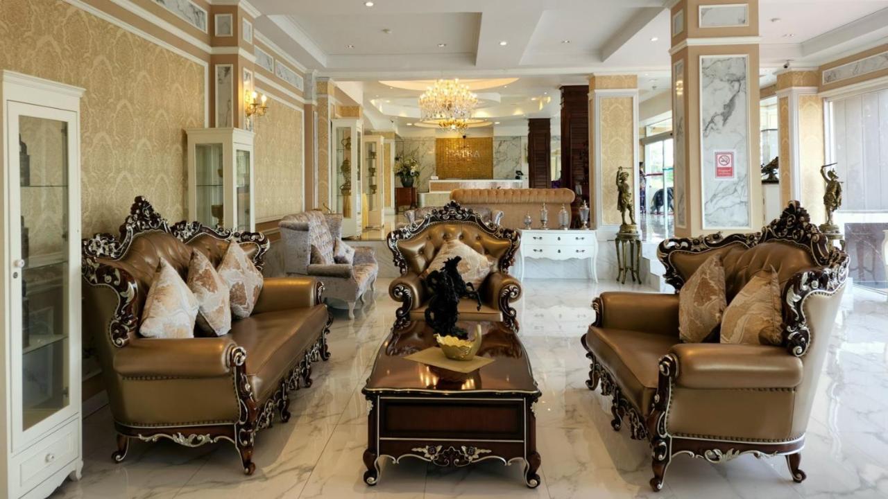 Отель Napheera Royal Tel Ban Khlong Bang Krathiam Экстерьер фото