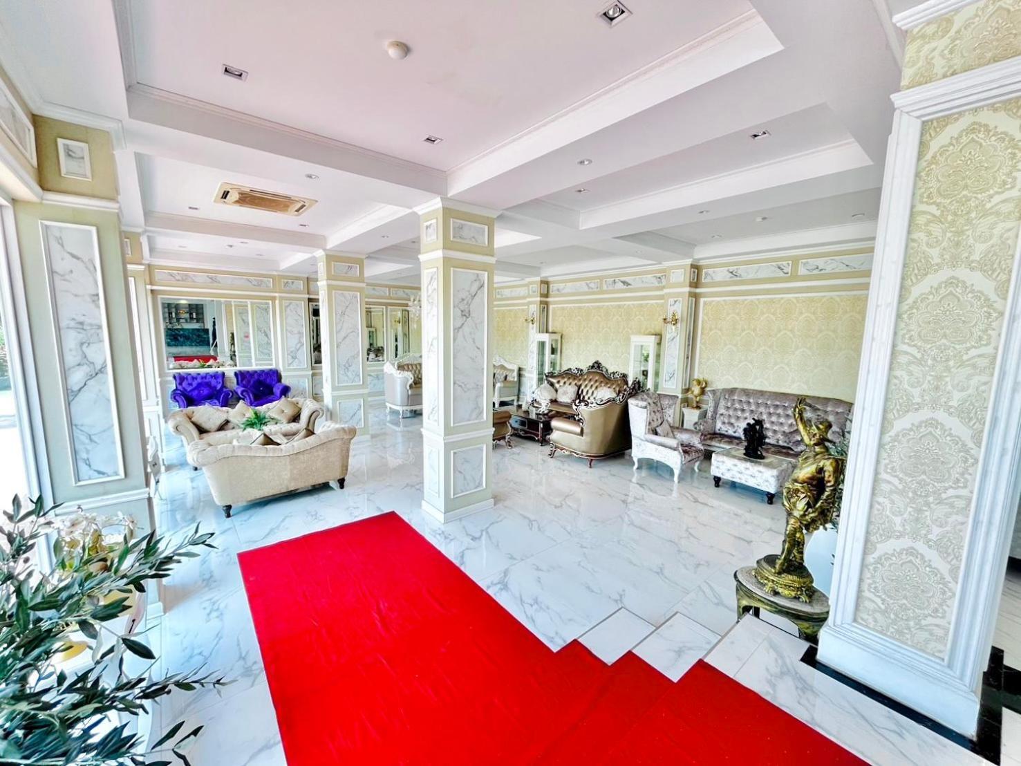 Отель Napheera Royal Tel Ban Khlong Bang Krathiam Экстерьер фото